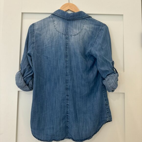 Chambray Button down - Picture 3 of 3